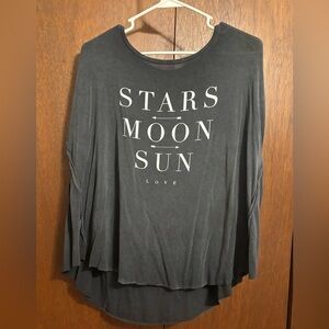 Women's Gray Top